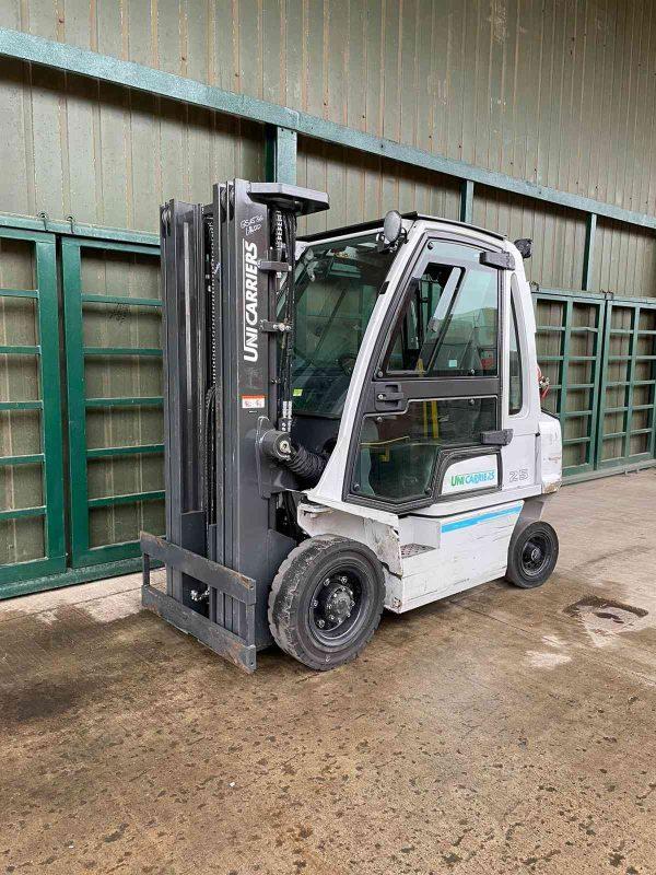 Unicarrier DX 25 - GS1536